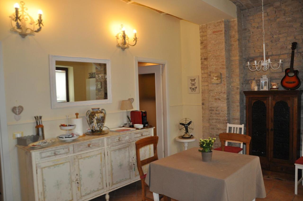 Bed And Breakfast Piazza Mercato Pescara Exterior foto