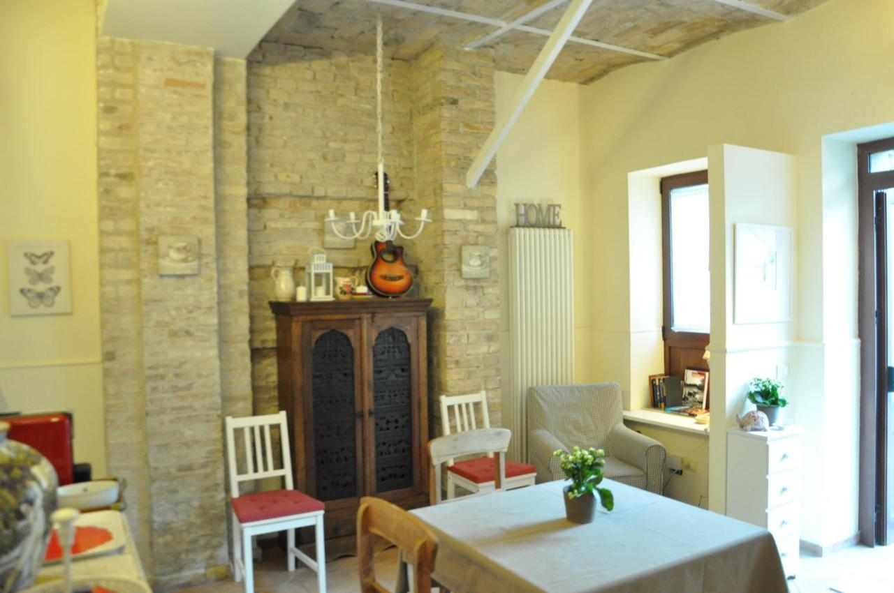 Bed And Breakfast Piazza Mercato Pescara Exterior foto