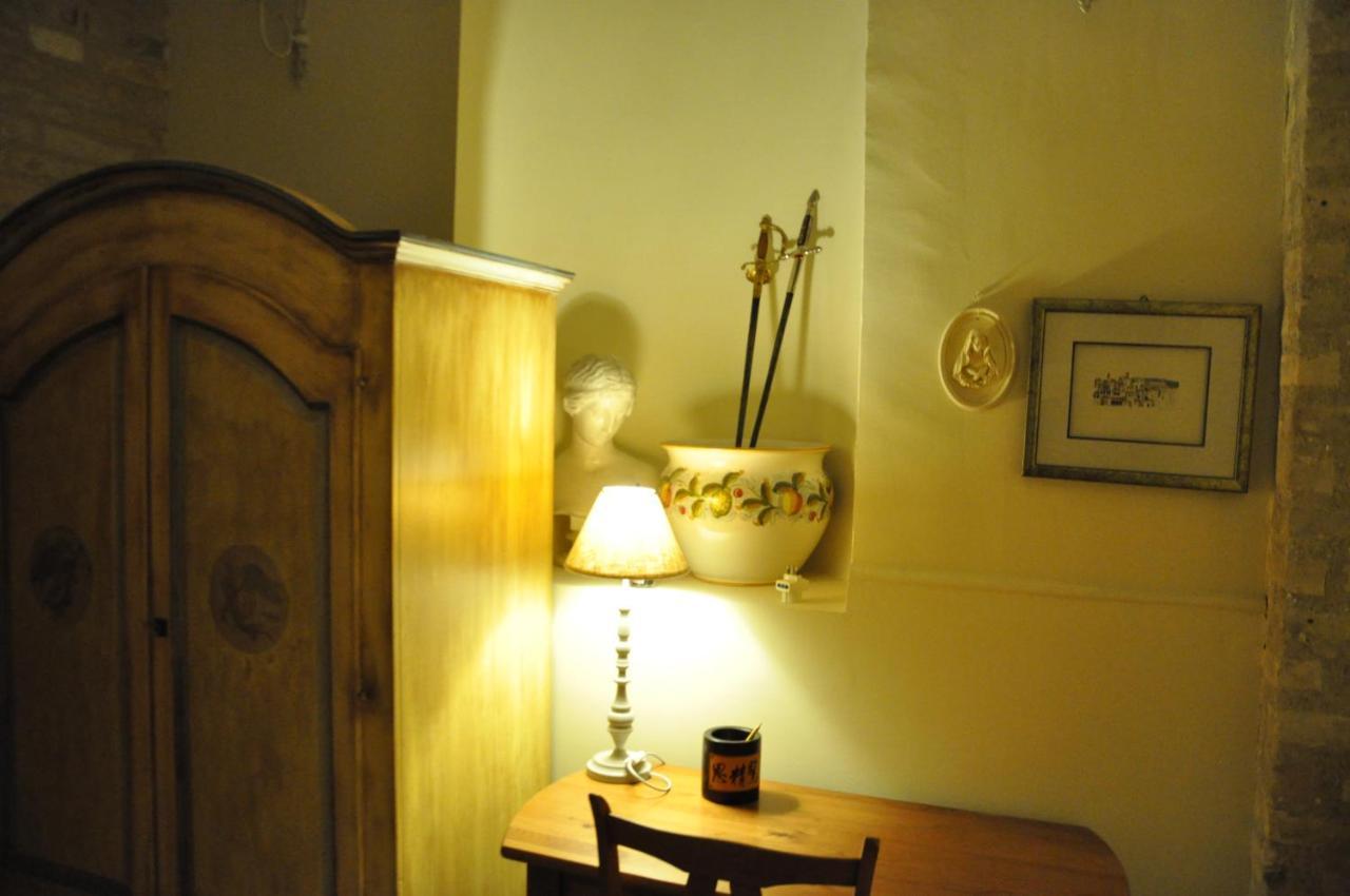 Bed And Breakfast Piazza Mercato Pescara Exterior foto